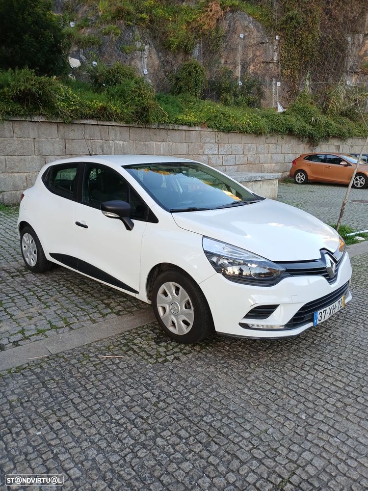 Renault Clio 1.5 DCI - 1