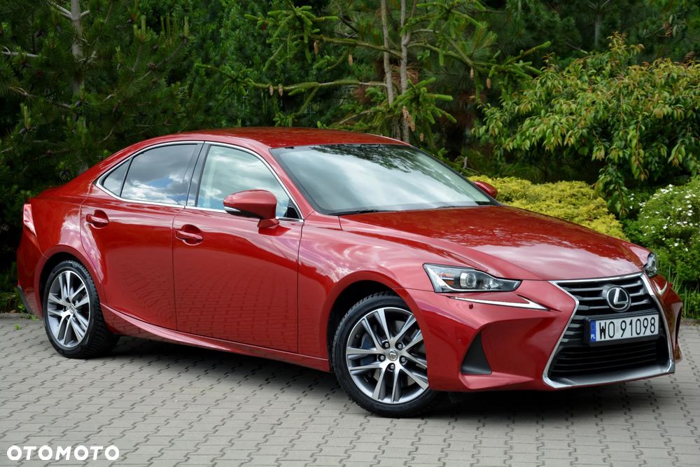 Lexus IS 200t / 300 Prestige - 10