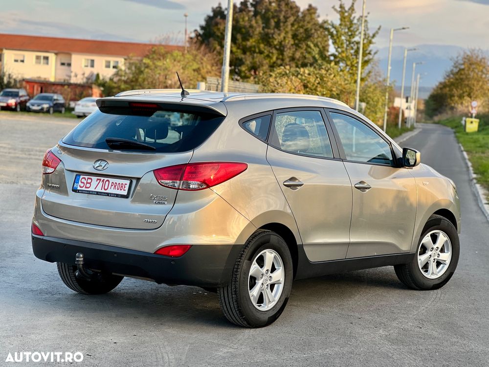 Hyundai ix35 2.0 CRDI 4WD Style - 3