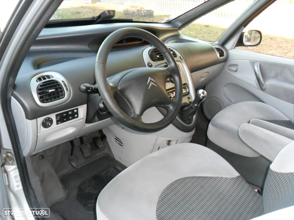 Citroën Xsara Picasso 1.6 HDi Exclusi. - 15