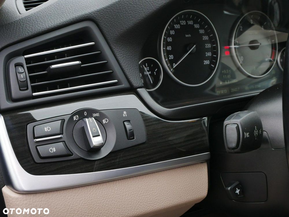 BMW Seria 5 520d Luxury Line - 20