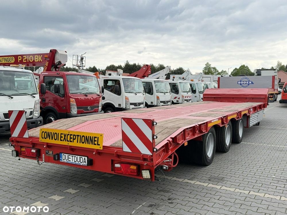 Bodex NN3J Ładowność: 26.500kg 3osie SAF Przednia Podnoszona WABCO - 23