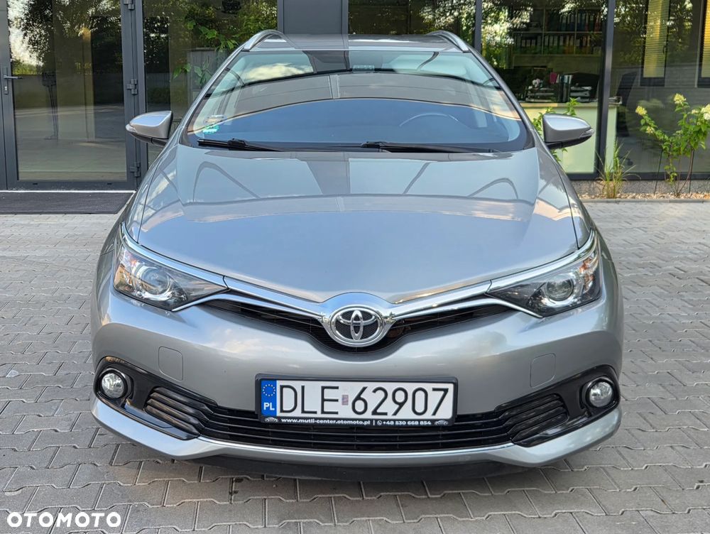 Toyota Auris 1.6 D-4D Edition-S - 3