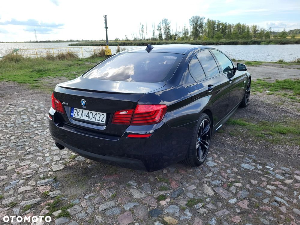 BMW Seria 5 530d xDrive - 6
