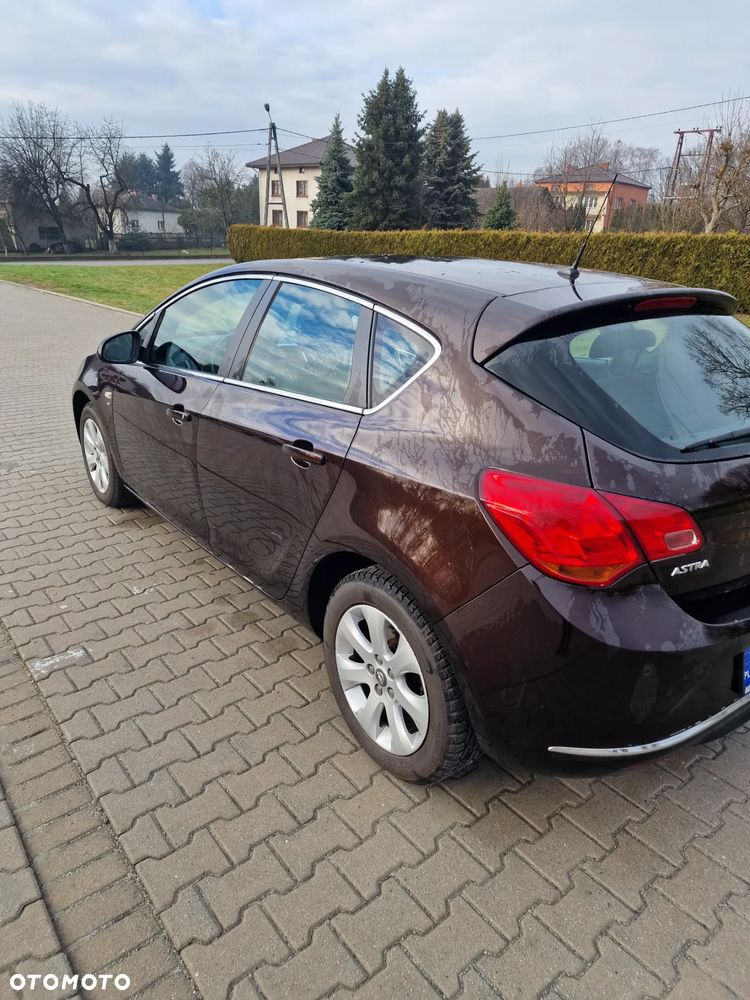 Opel Astra 1.6 ENERGY - 4