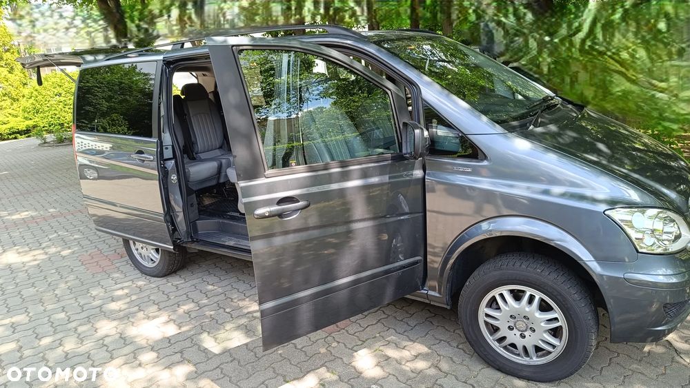 Mercedes-Benz Viano - 8