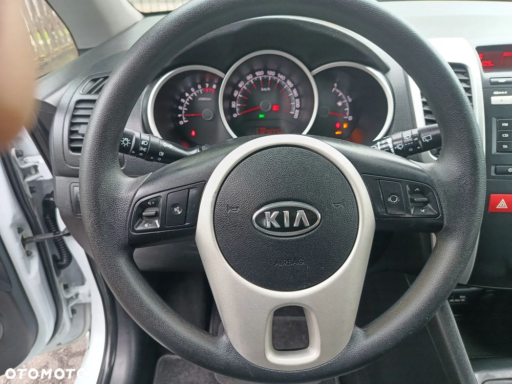 Kia Venga 1.4 M - 12