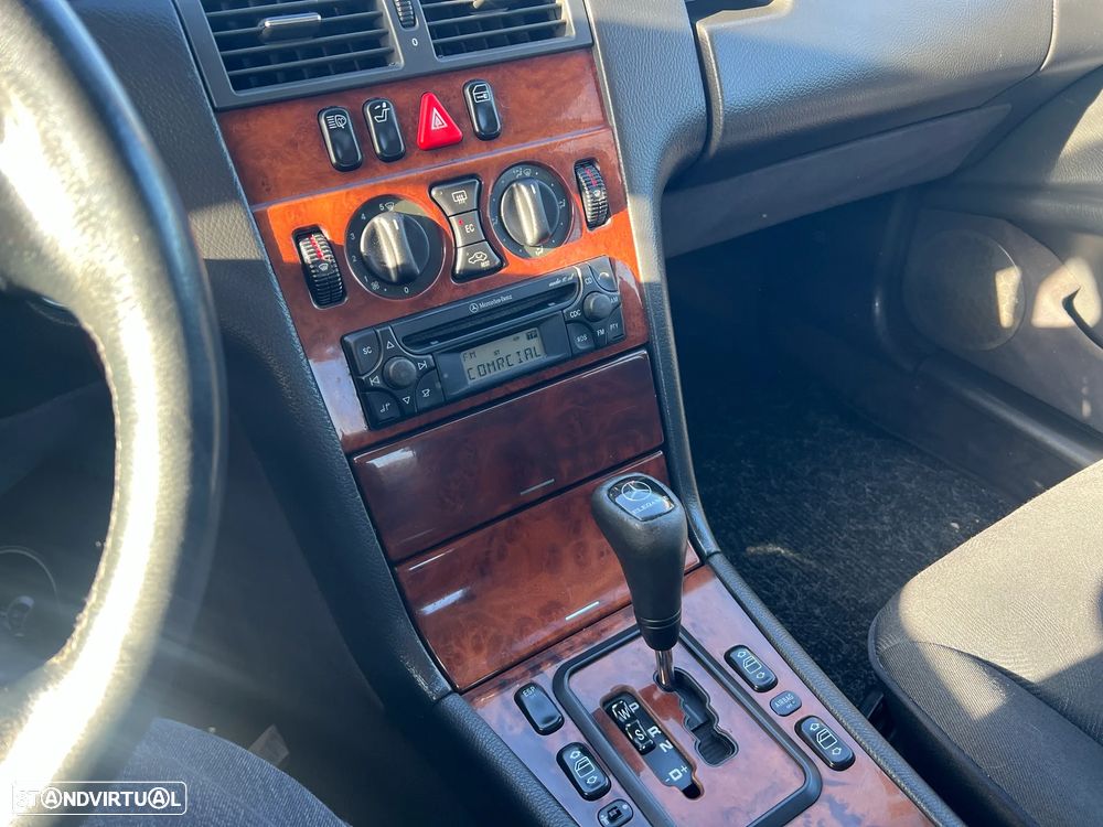 Mercedes-Benz E 220 - 9