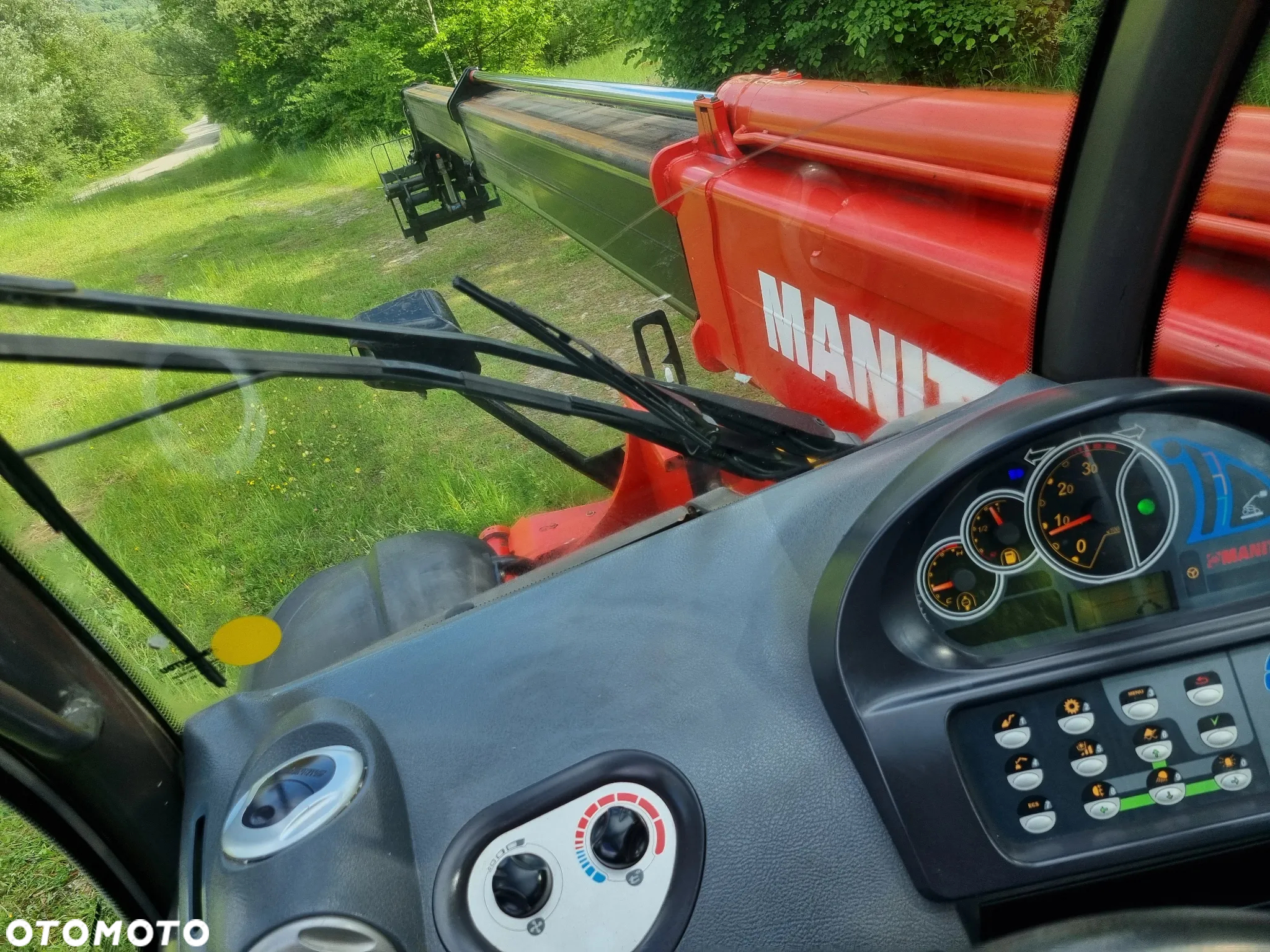 Manitou Ładowarka teleskopowa MT1440 JakNowa 2015r z Norwegii niski przebieg 3100 mtg Oryginał 14 metrów PERKINS SILNIK - 26