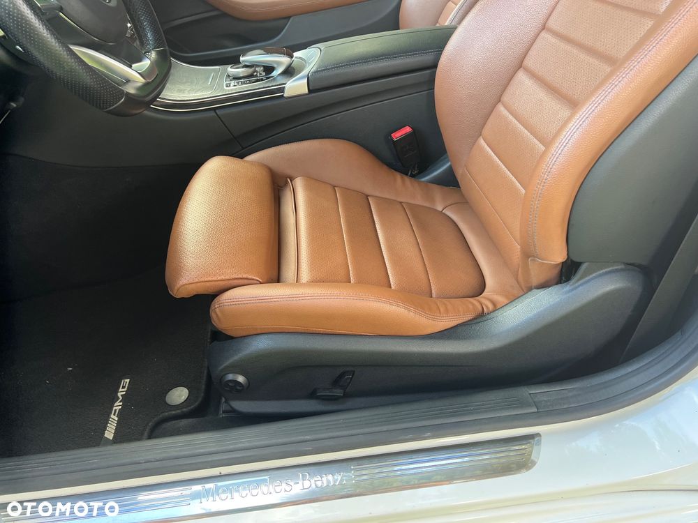 Mercedes-Benz Klasa C 180 7G-TRONIC AMG Line - 16