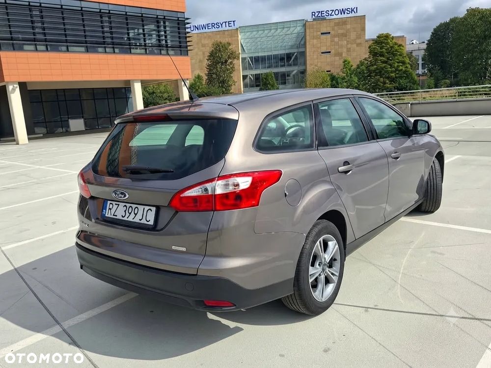 Ford Focus - 3