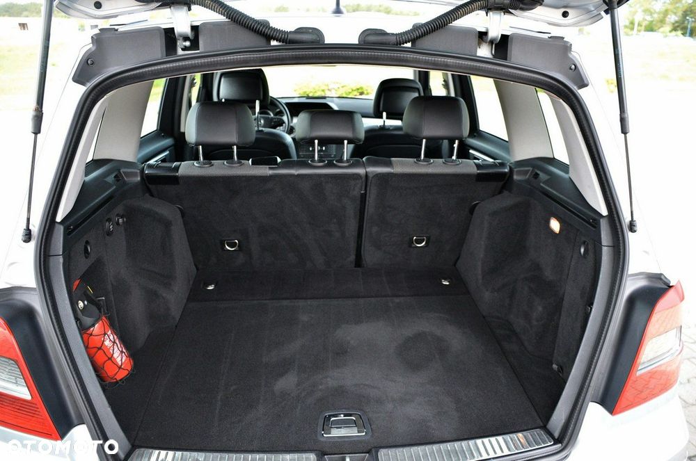 Mercedes-Benz GLK - 23