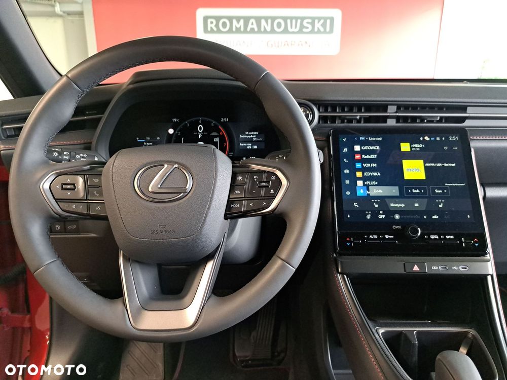Lexus LBX 1.5 Hybrid Emotion - 17