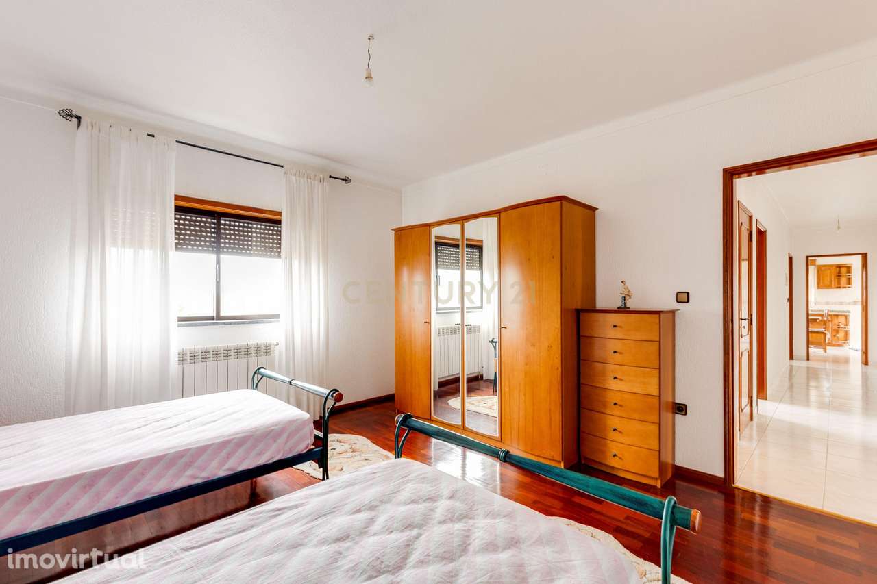 Encantadora Moradia T3 em Louriçal, Pombal - Grande imagem: 2/44