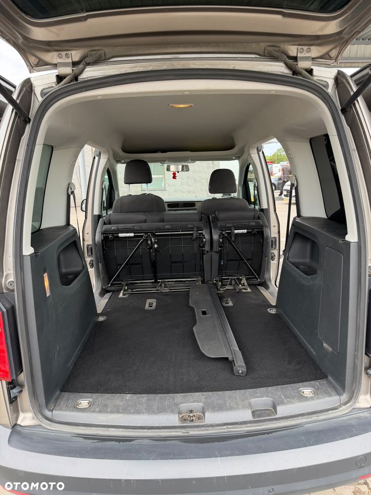 Volkswagen Caddy - 11