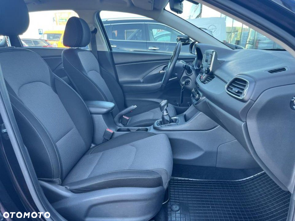 Hyundai i30 - 31