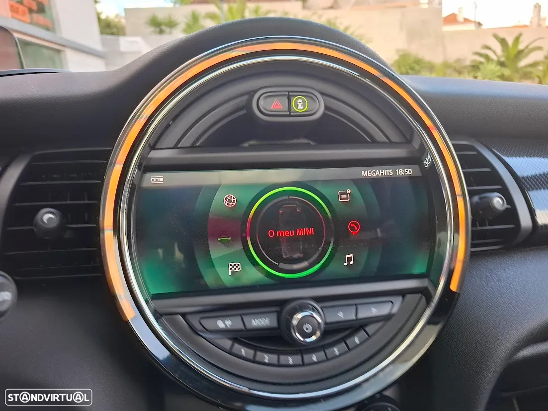 MINI 3 Portas Cooper SE Yours - 24