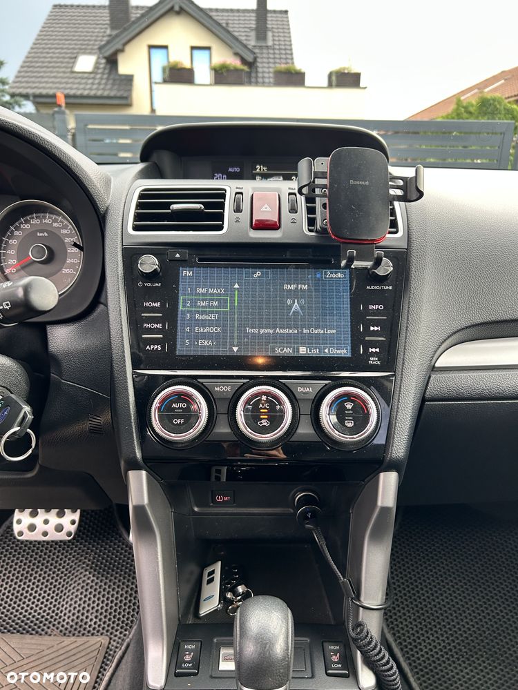 Subaru Forester 2.0 XT Comfort Lineartronic - 9