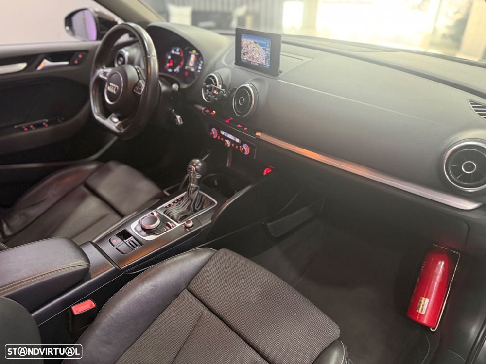 Audi A3 Limousine 2.0 TDI S tronic S line Sport Pack - 26