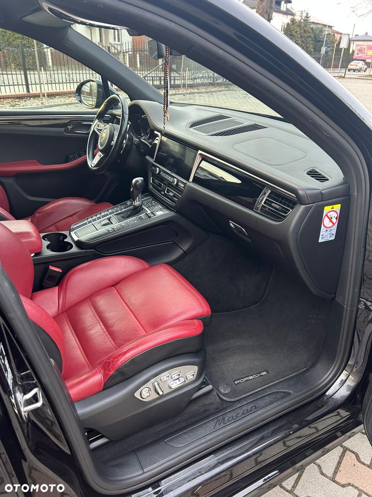 Porsche Macan - 11