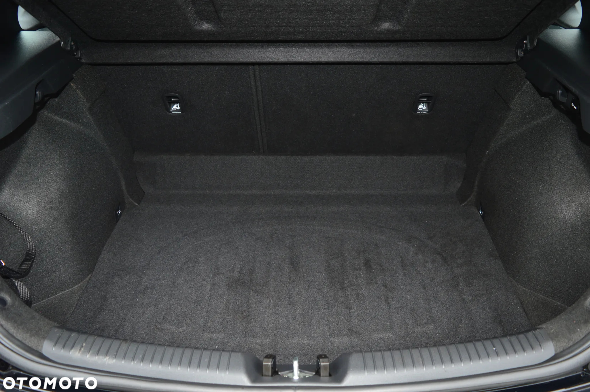 Hyundai i30 - 32