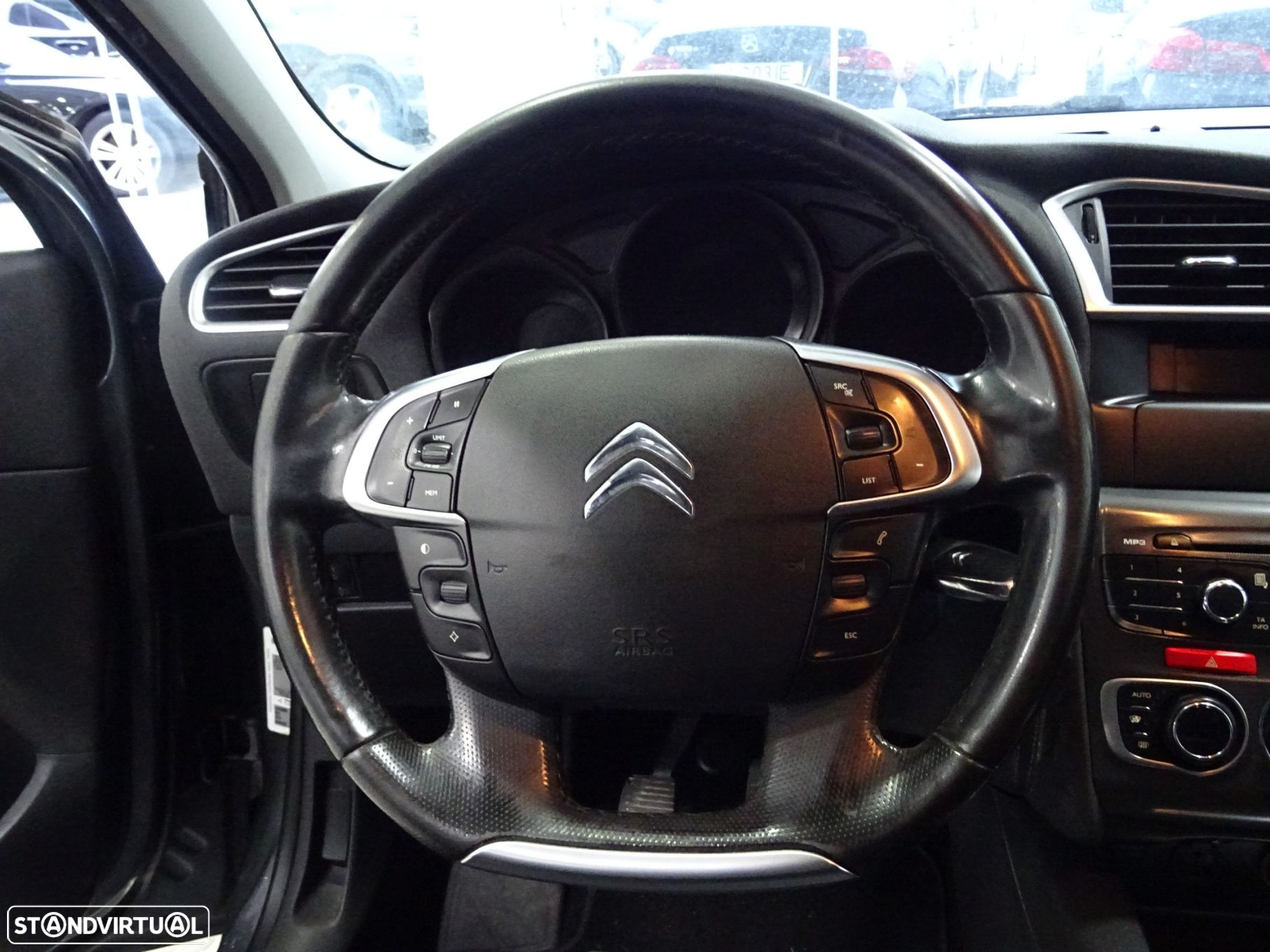 Citroën C4 1.6 HDi Exclusive - 8