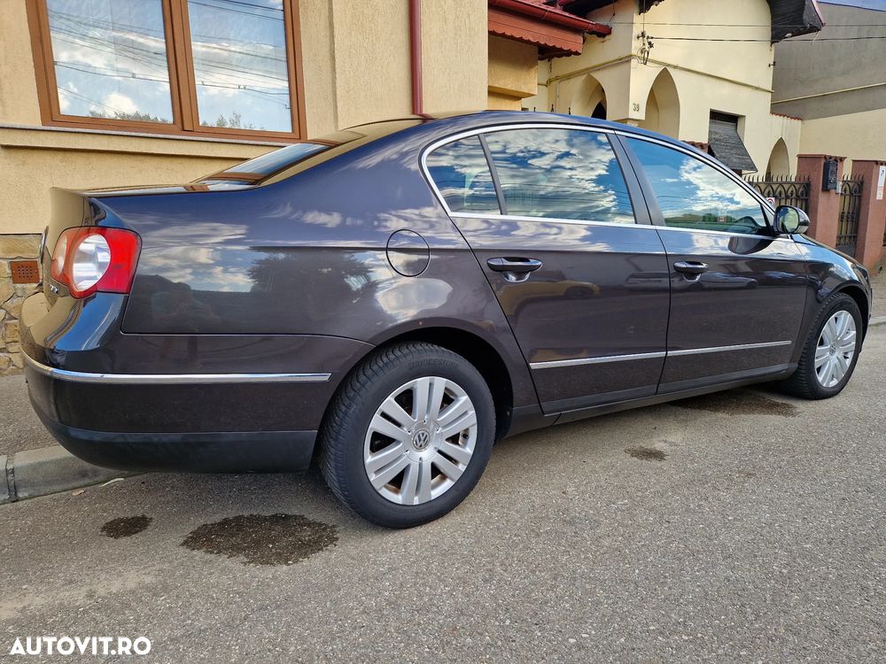 Volkswagen Passat 2.0 TDI Highline - 3