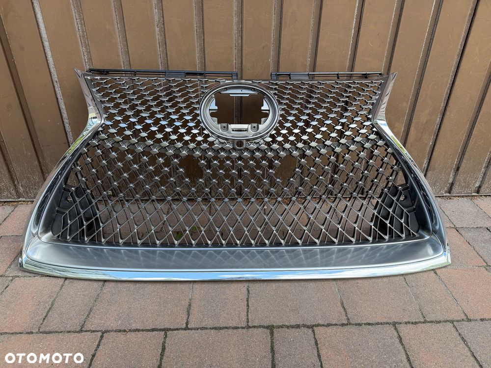GRILL ATRAPA CHŁODNICY LEXUS LC 500 LC500h  KAMERA - 1