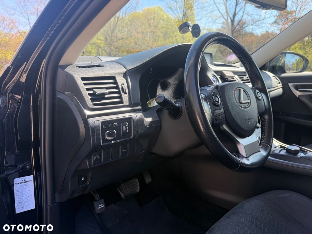 Lexus CT Executive Line - 10