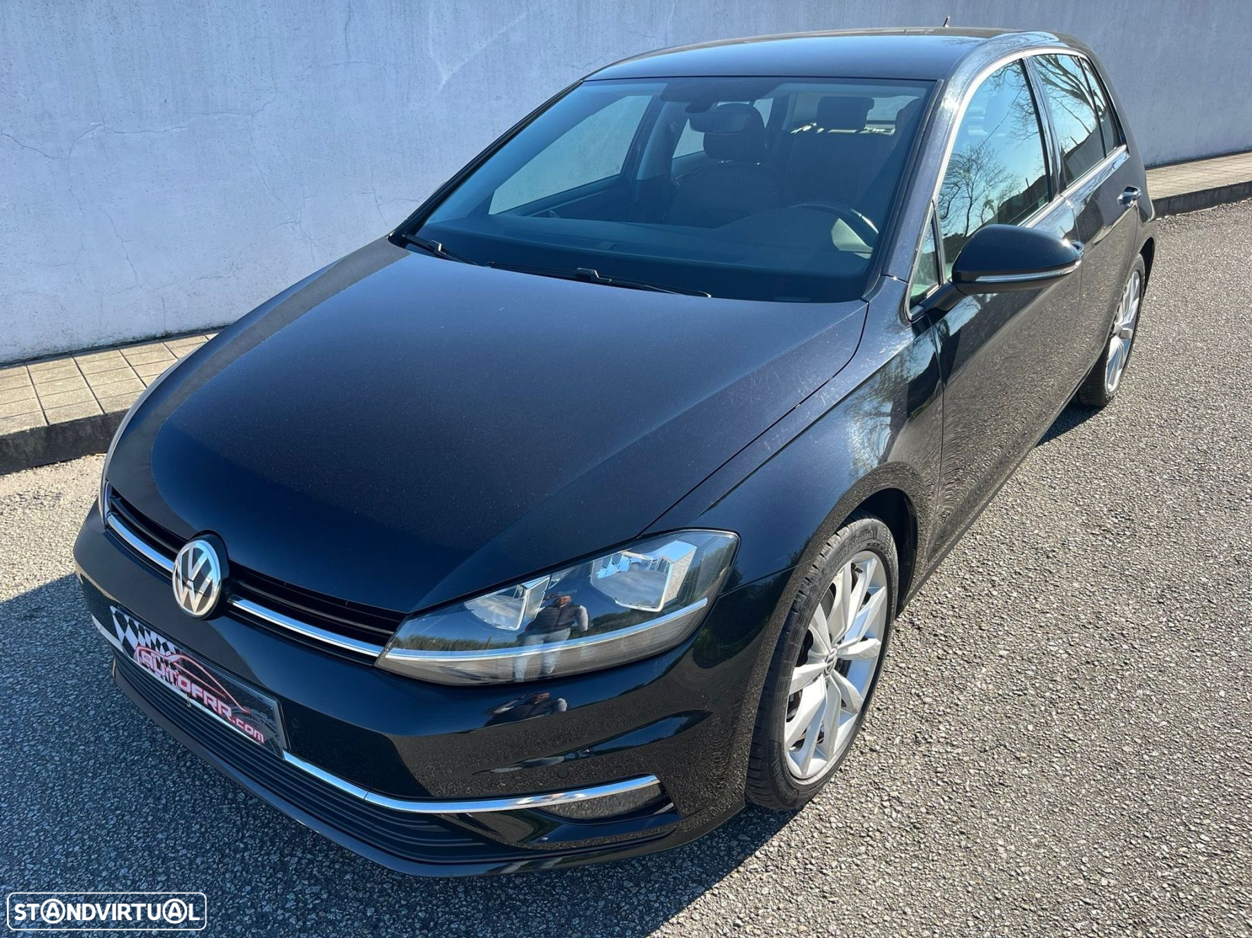 VW Golf 1.6 TDI R-Line DSG - 4