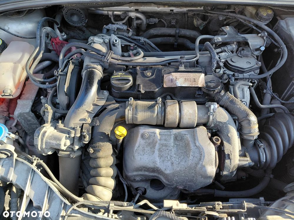 Ford Focus - 25