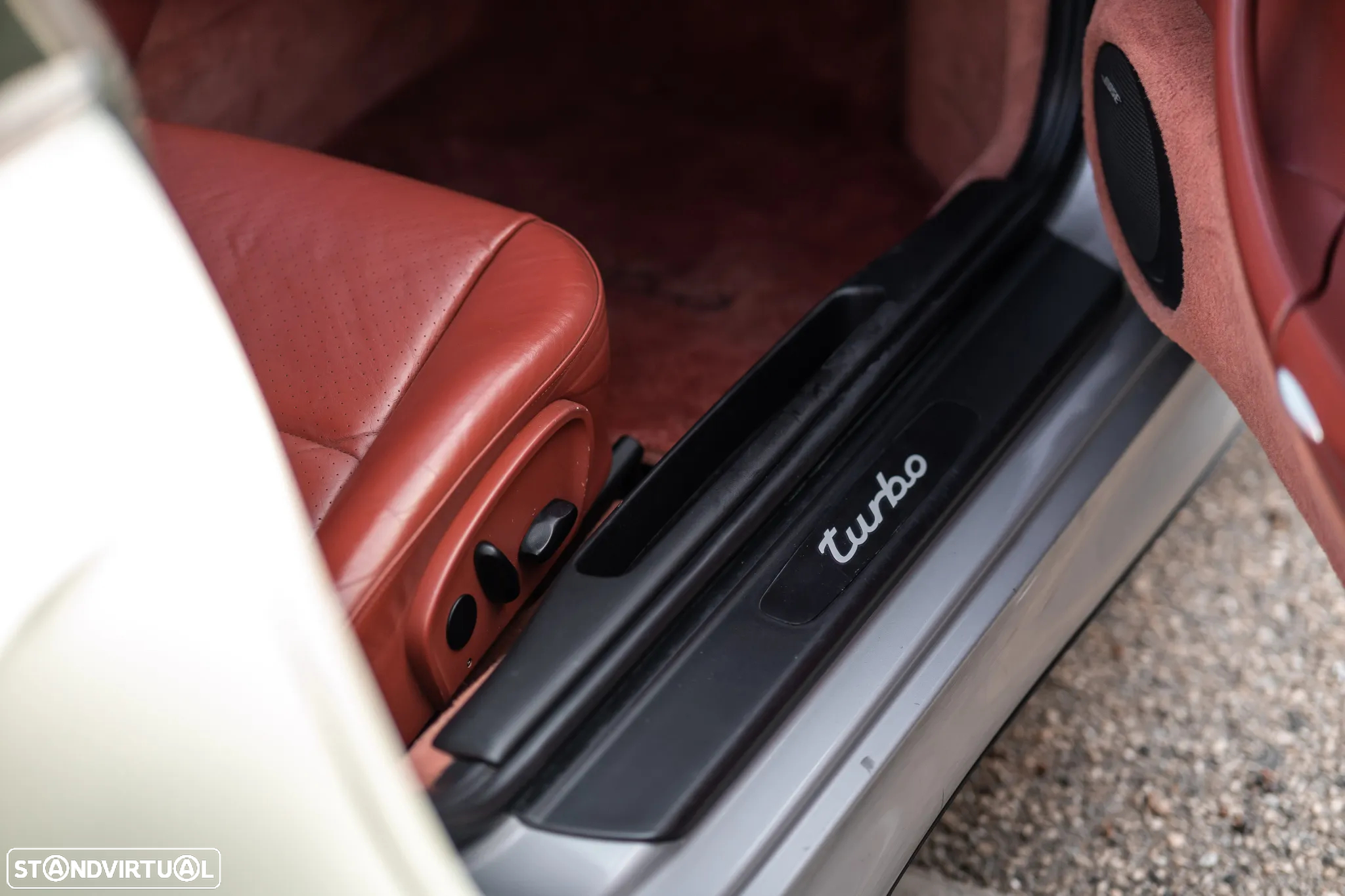 Porsche 911 (996) Turbo - 26