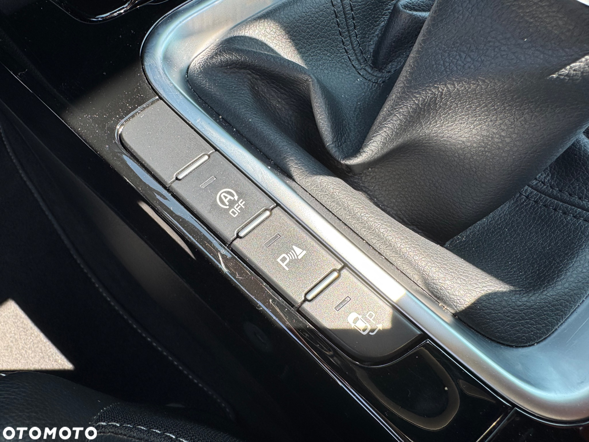 Kia Ceed 1.4 T-GDI OPF Platinum Edition - 26