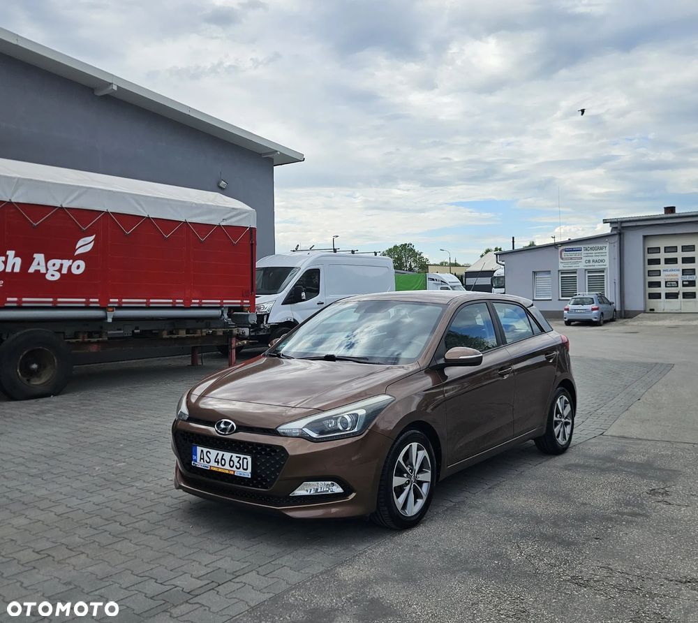 Hyundai i20 - 2