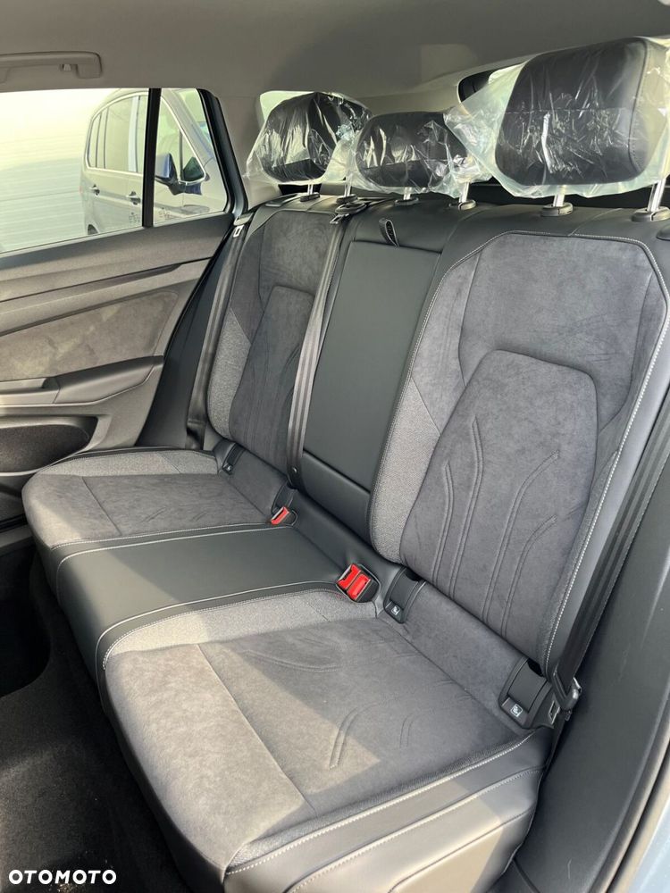 Volkswagen Golf 1.5 eTSI mHEV Life Plus DSG - 9