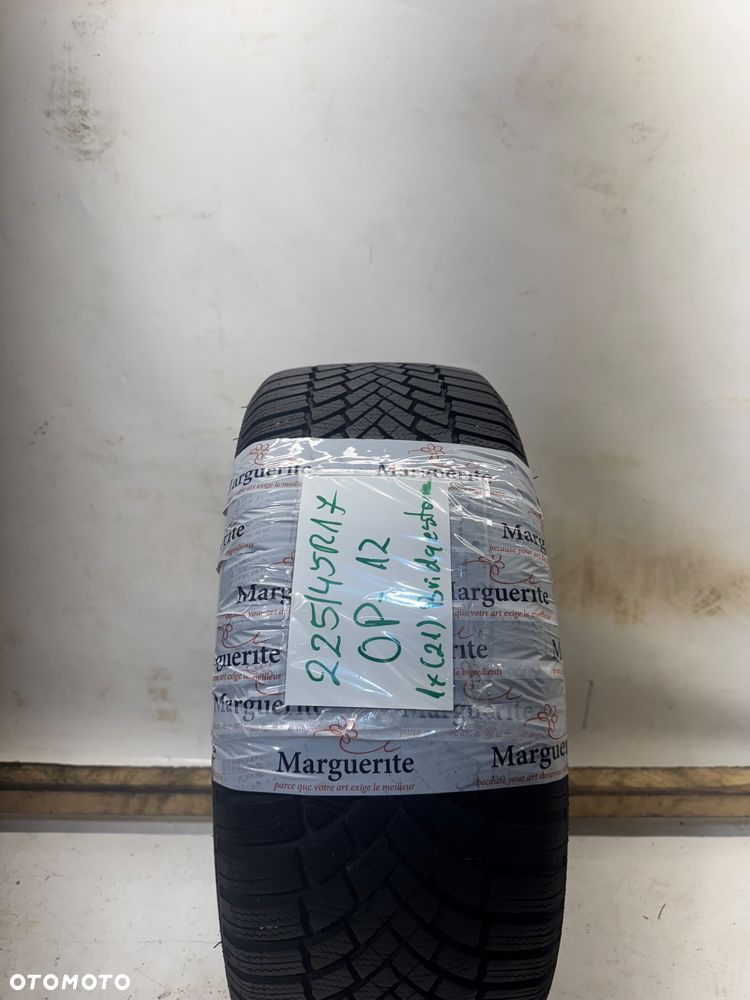OP-12 225/45R17 91H BRIDGESTONE BLIZZAK LM005 - 1
