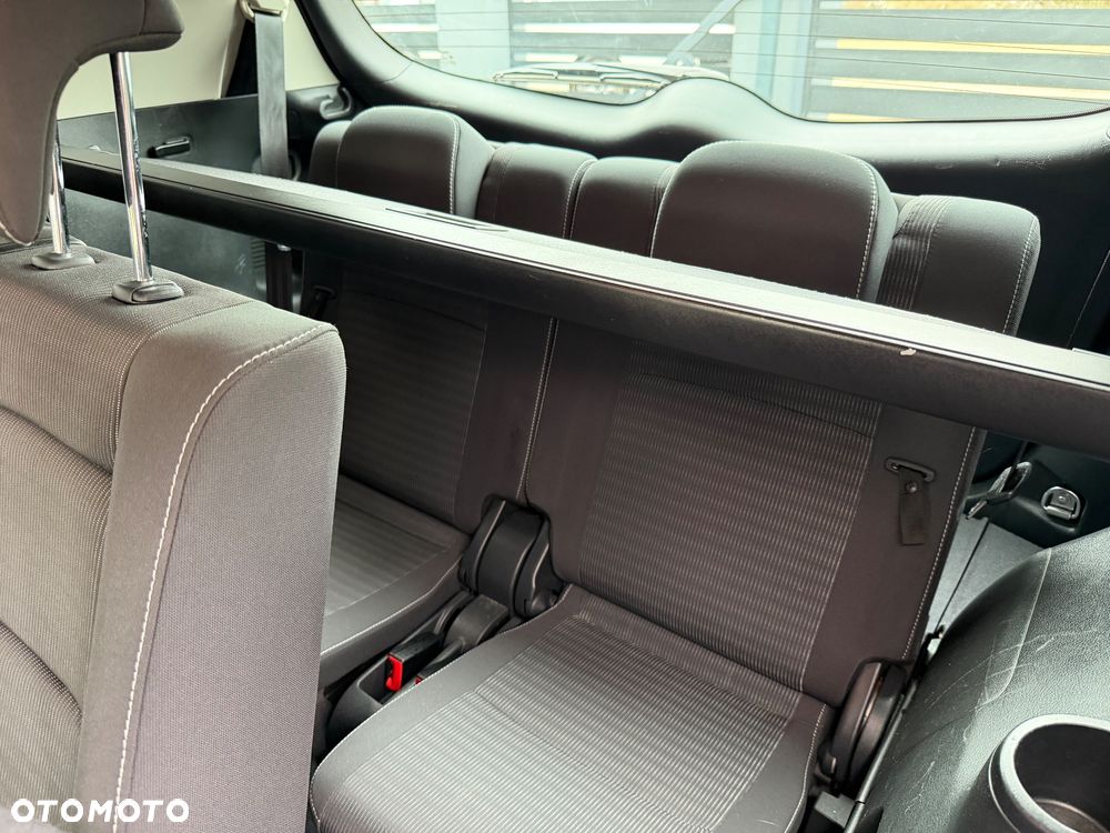 Toyota Verso 1.8 7-Sitzer Executive - 11