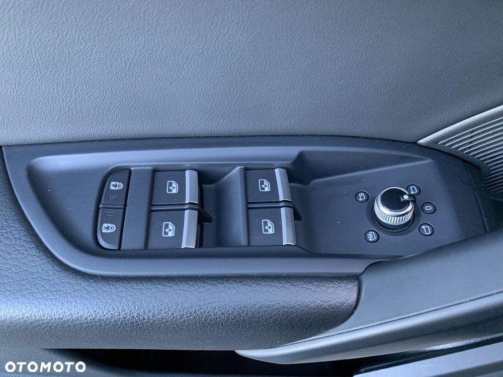 Audi Q5 Sportback - 34