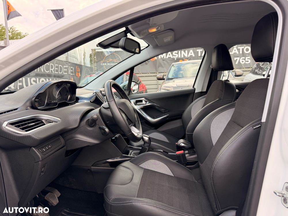 Peugeot 2008 PureTech 110 Stop&Start Allure - 5