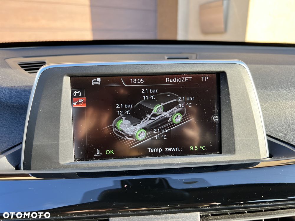 BMW X1 xDrive25d Sport Line - 28