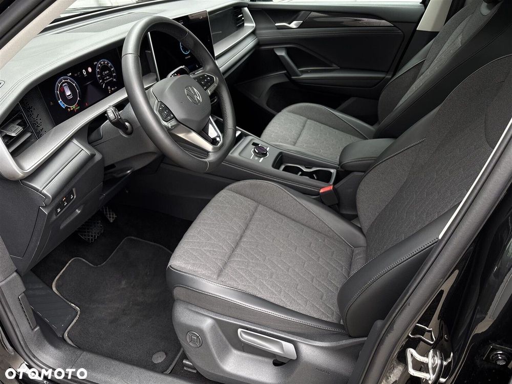 Volkswagen Tayron 1.5 eTSI mHEV Life DSG - 11