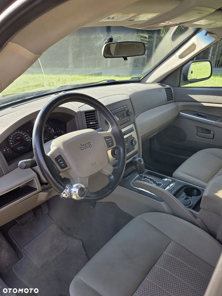 Jeep Grand Cherokee 3.0 CRD Laredo - 17