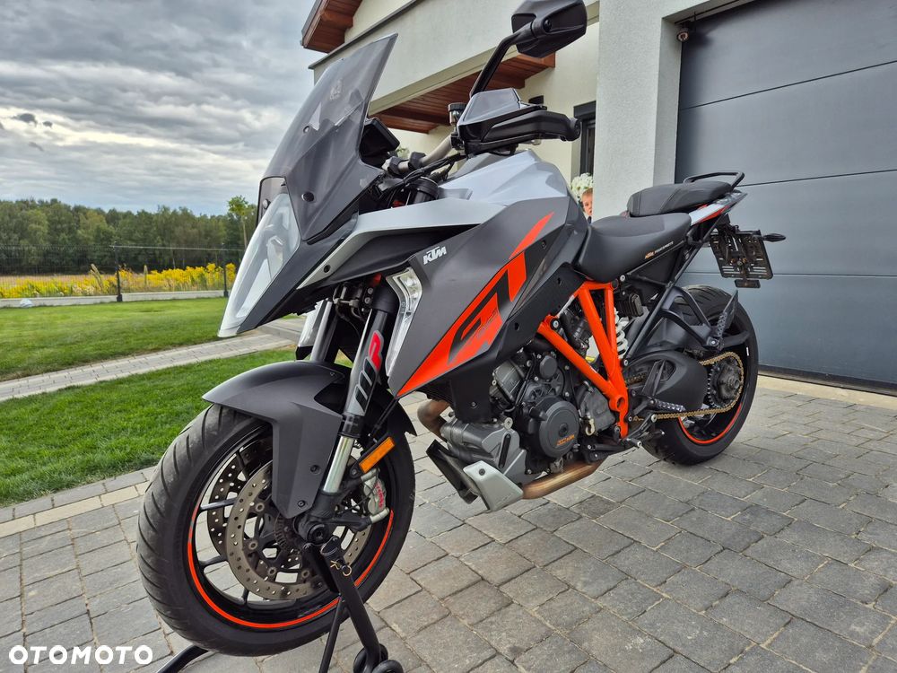 KTM Super Duke - 3
