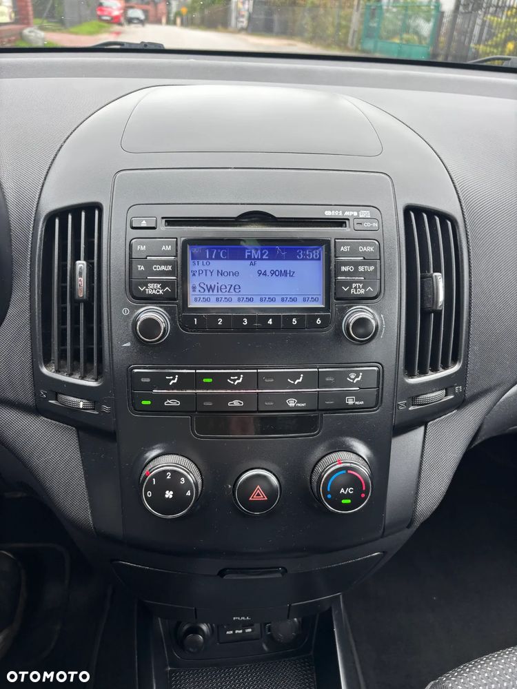 Hyundai i30 1.4 Classic - 9