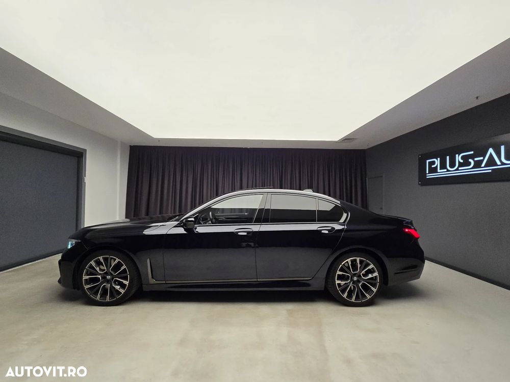BMW Seria 7 750i xDrive - 14