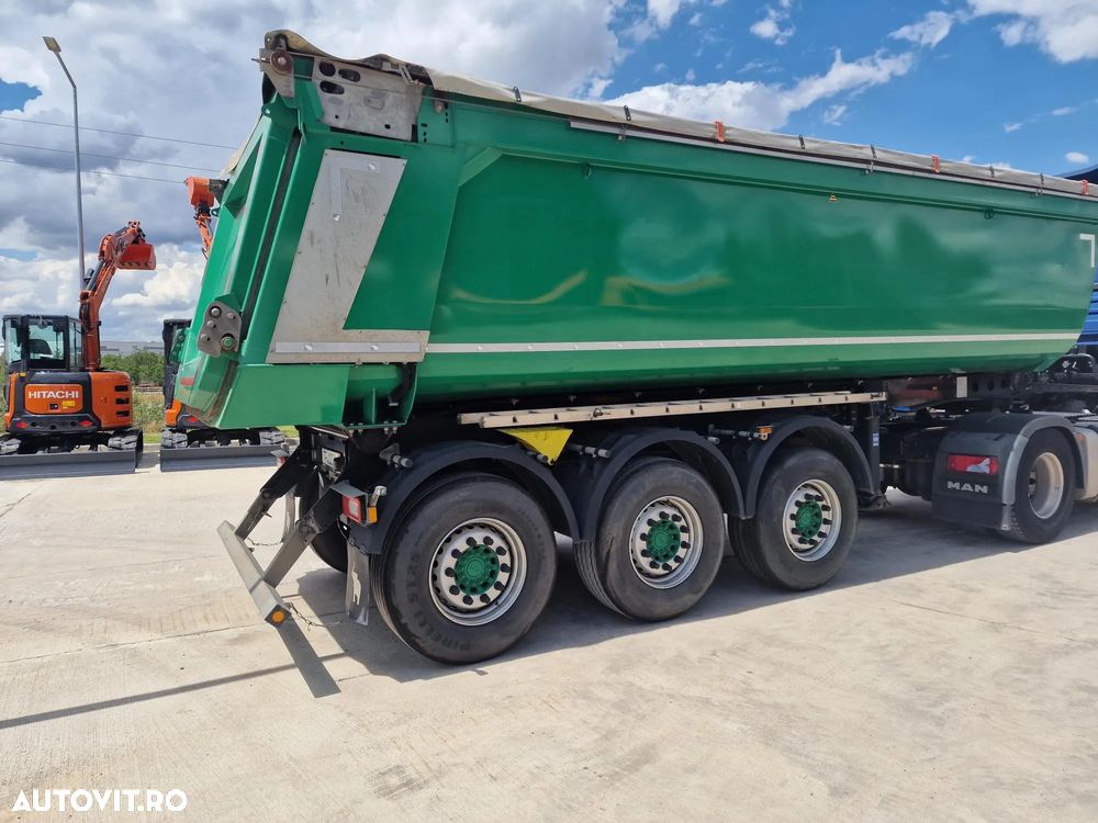 Schmitz Cargobull SKi 8,2, 28mc, EX DEMO-FULL OPTION, 2022, 29500 EUR+Tva, oblon rabatabil hidraulic spate, prelata pe role cu telecomanda, axa liftabila, LED, Anvelope 95% ok, scena vizitare, picioare sprijn, HARDOX, posibil leasing 4 ani-SUPER PRET 29.500 EUR+Tva - 26