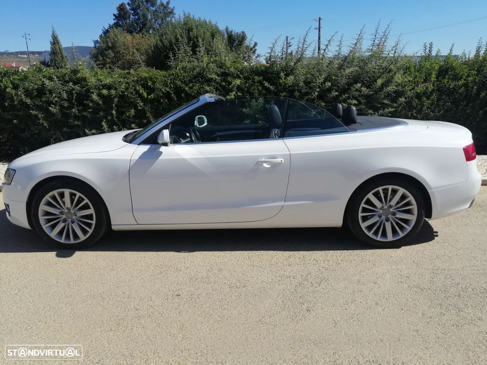 Audi A5 Cabrio 2.0 TDi S-line - 1