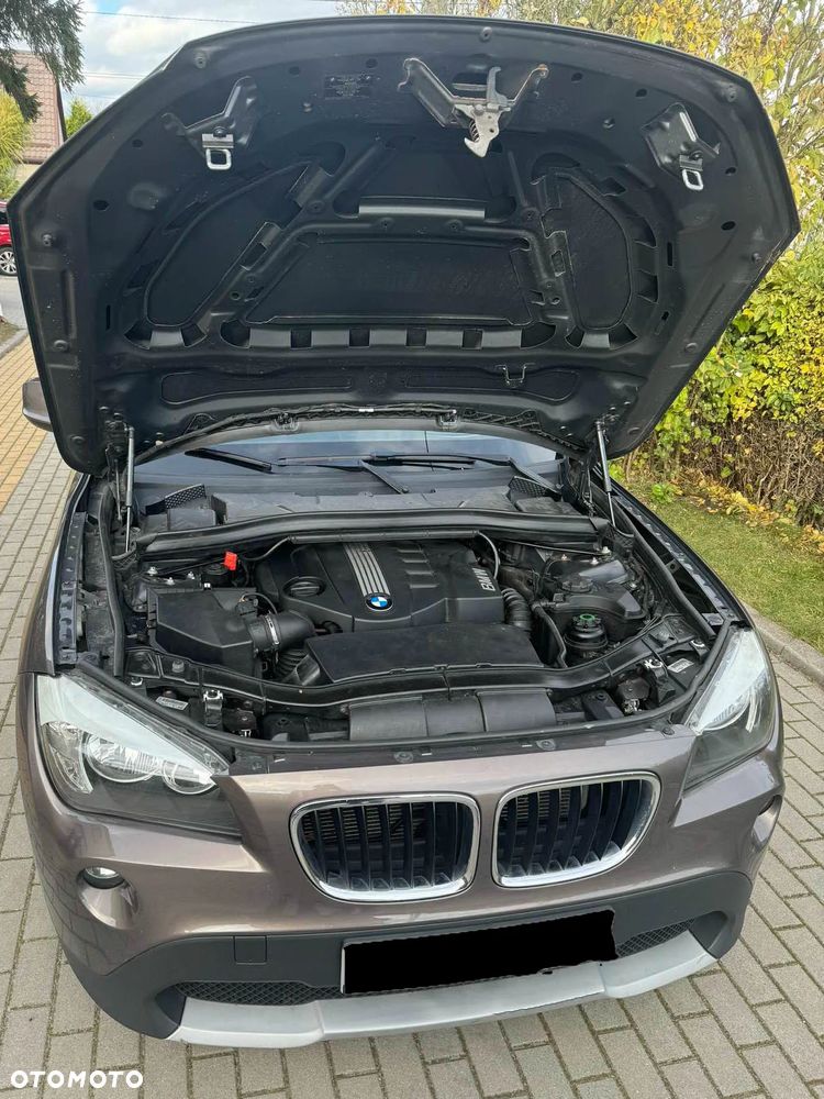 BMW X1 sDrive18d - 11