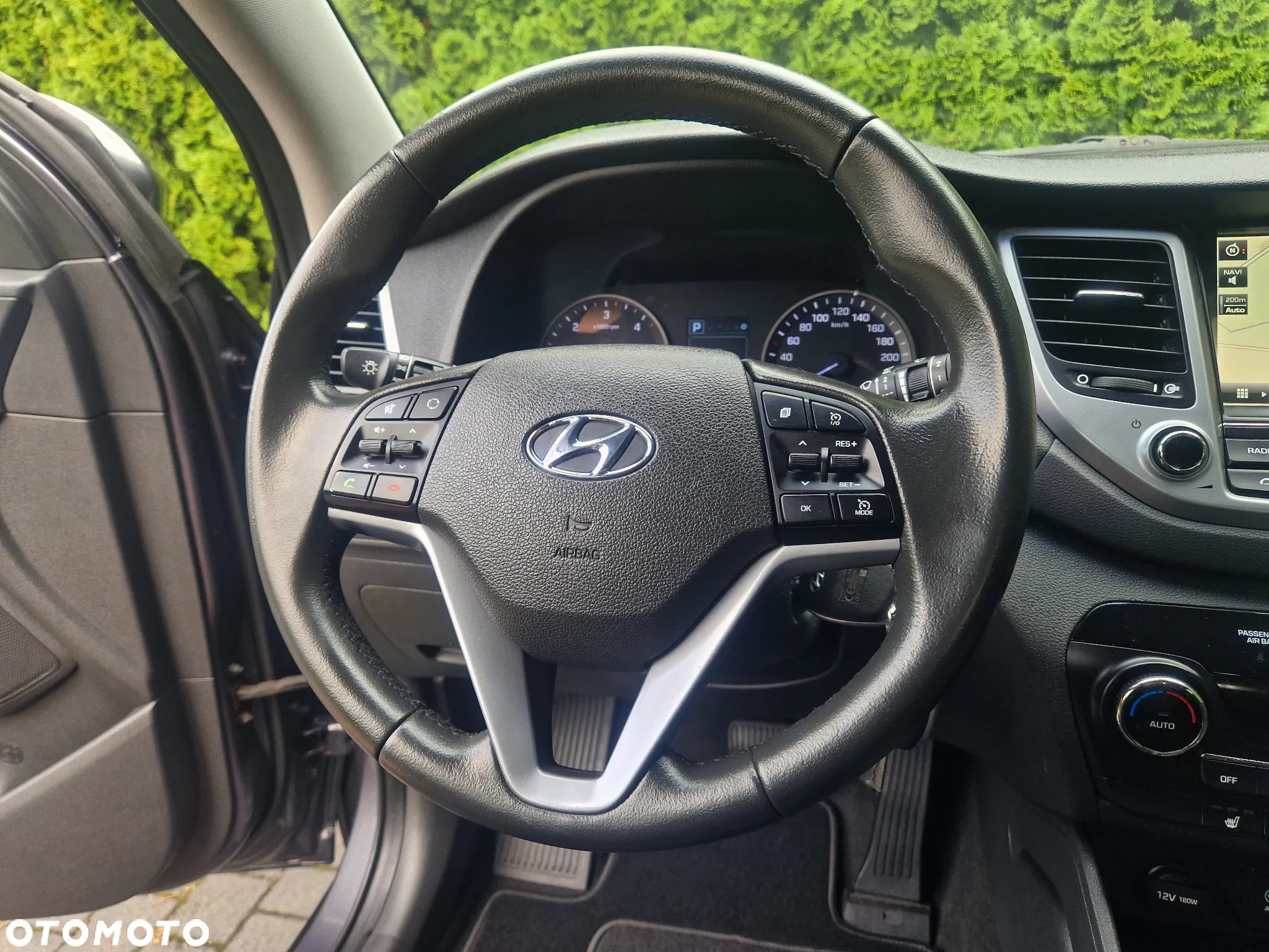 Hyundai Tucson 2.0 CRDi 4WD Automatik Trend - 27