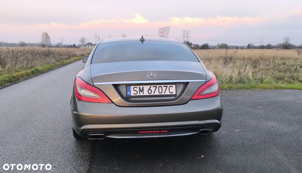 Mercedes-Benz CLS - 12